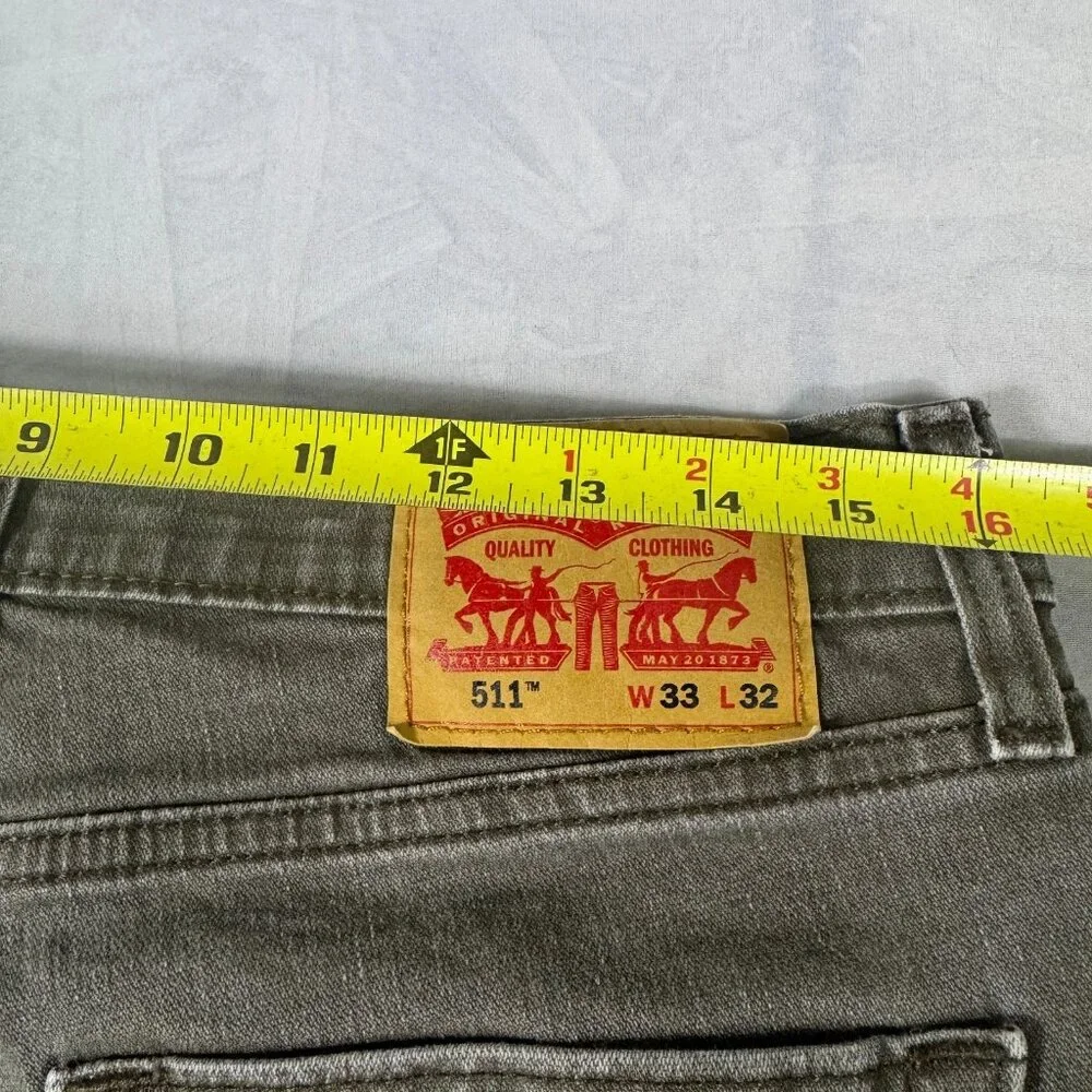 Levi's 511 Men's Straight Leg Jeans Charcoal Gray Denim Zip Fly 5-Pocket W33 L32